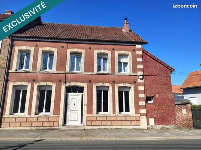 Maison 10 pièces 230 m²