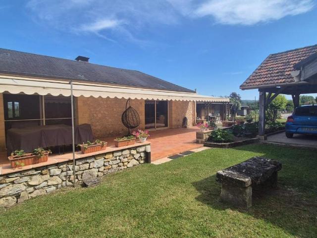 Maison 10 pièces 230 m²