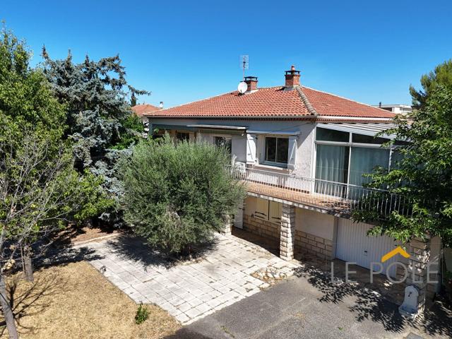Maison 10 pièces 230 m²