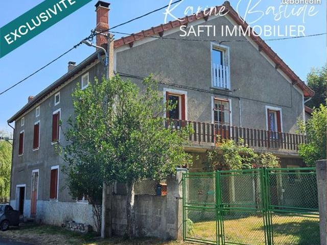 Maison 10 pièces 230 m²