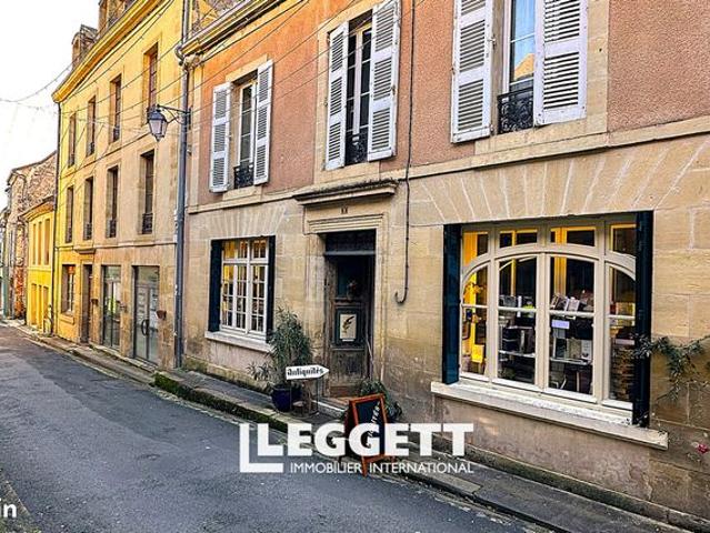 Maison 10 pièces 230 m²