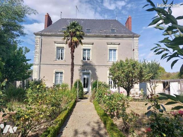 Maison 10 pièces 231 m²