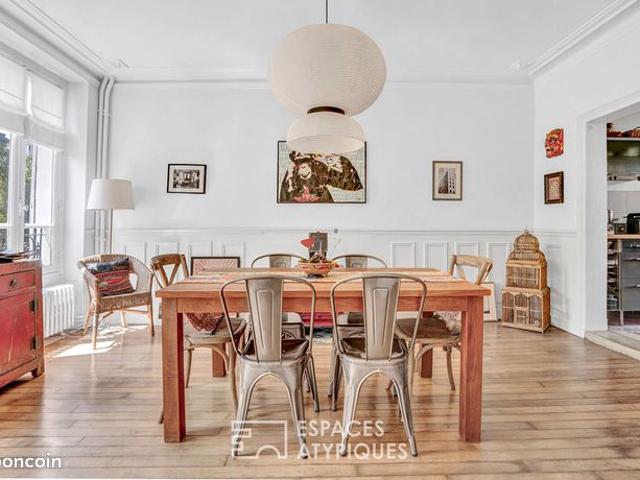 Maison 10 pièces 231 m²