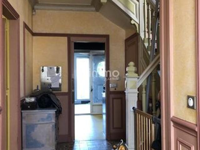 Maison 10 pièces 232 m²