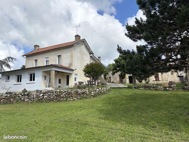 Maison 10 pièces 237 m²
