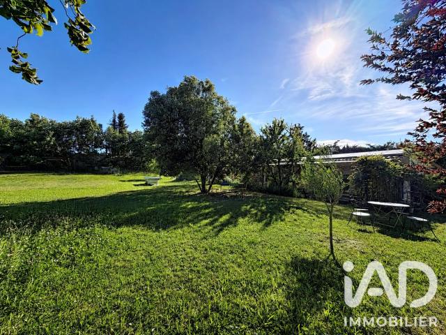 Maison 10 pièces 234 m²