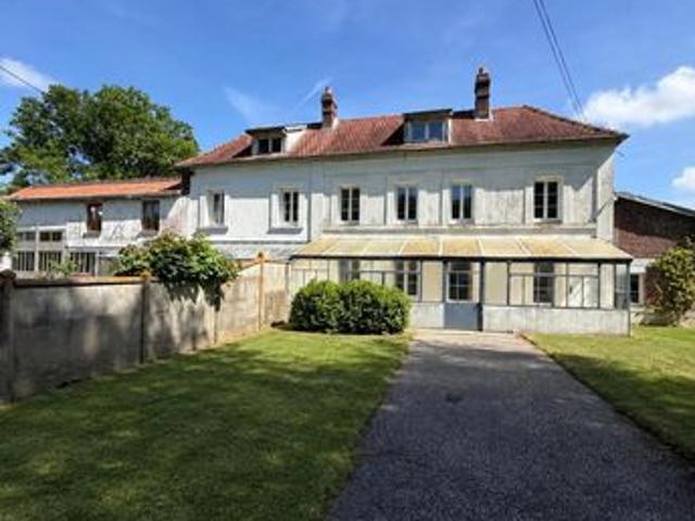 Maison 10 pièces 234 m²