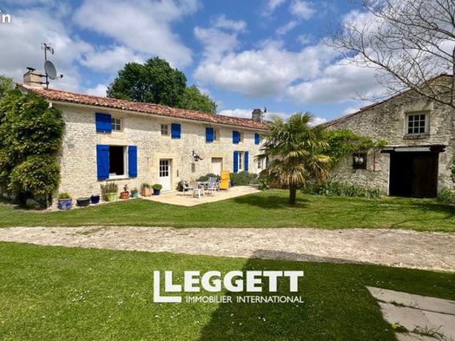 Maison 10 pièces 234 m²