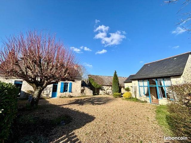 Maison 10 pièces 235 m²