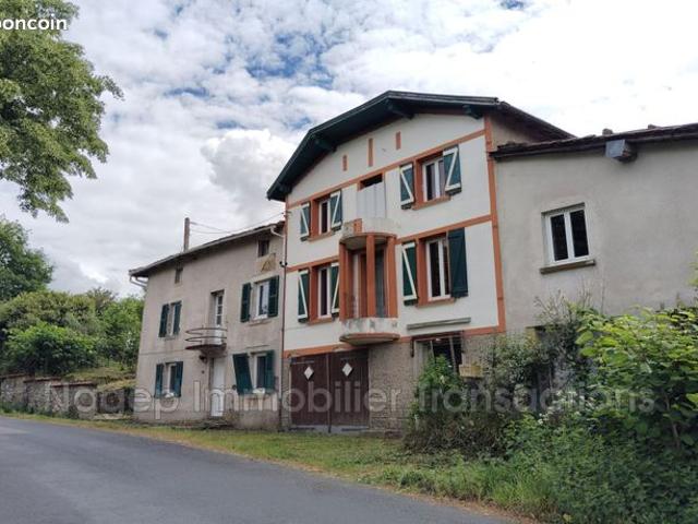 Maison 10 pièces 235 m²
