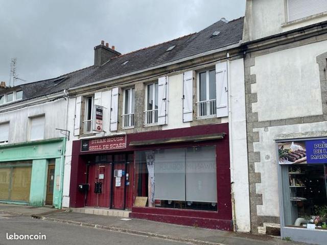 Maison 10 pièces 235 m²
