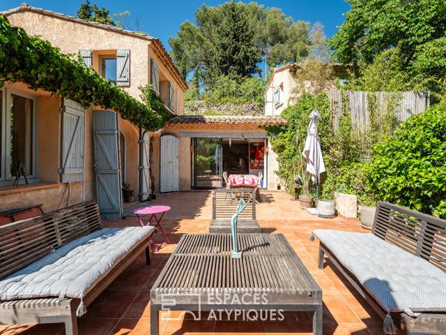 Maison 10 pièces 236 m²