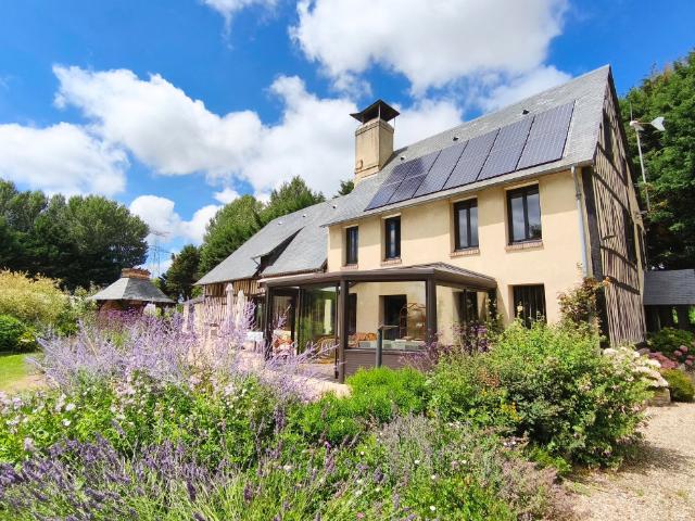 Maison 10 pièces 238 m²