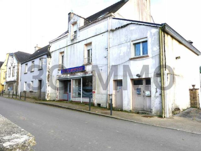 Maison 10 pièces 340 m²