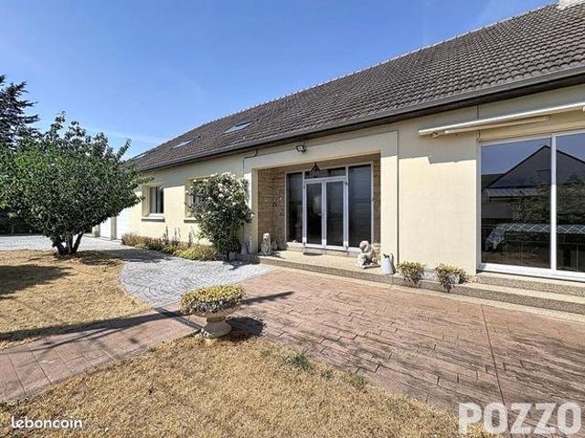 Maison 10 pièces 347 m²