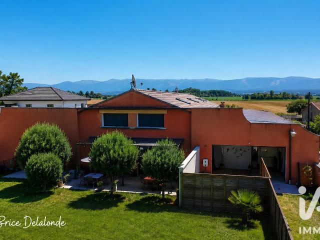 Maison 10 pièces 345 m²