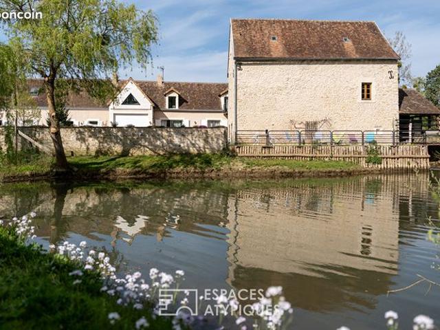 Maison 10 pièces 353 m²