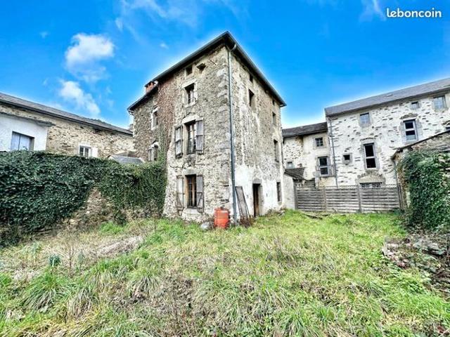 Maison 10 pièces 350 m²