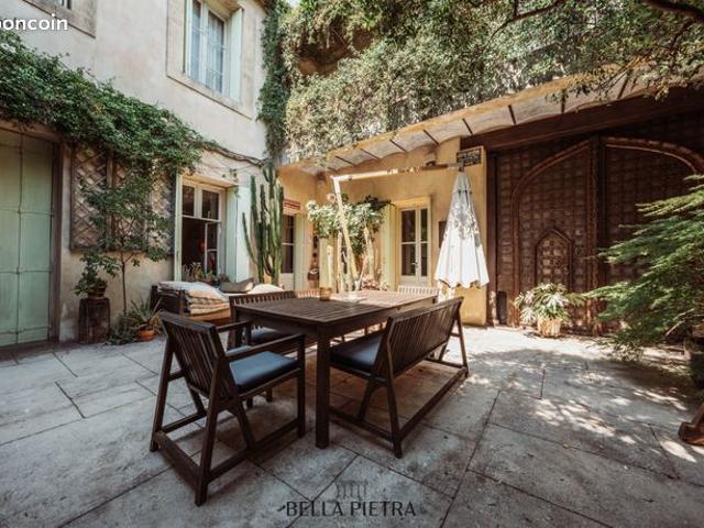 Maison 10 pièces 350 m²