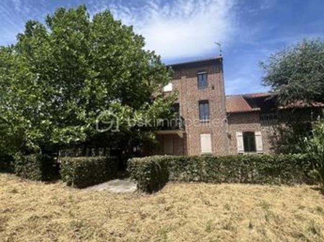 Maison 10 pièces 350 m²