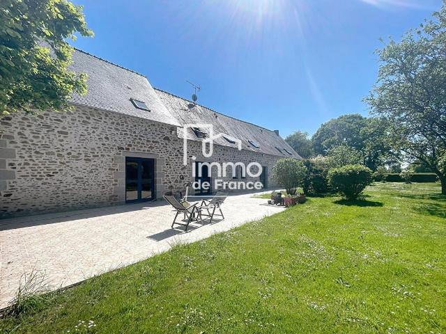 Maison 10 pièces 356 m²