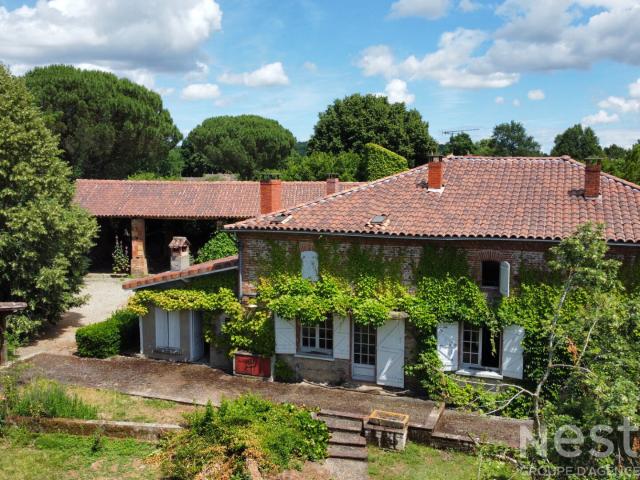 Maison 10 pièces 356 m²