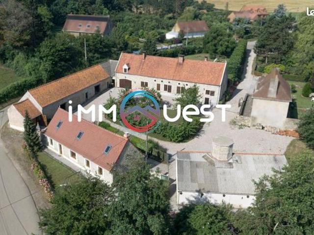 Maison 10 pièces 359 m²