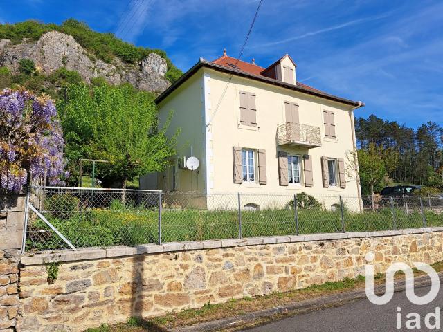 Maison 10 pièces 360 m²
