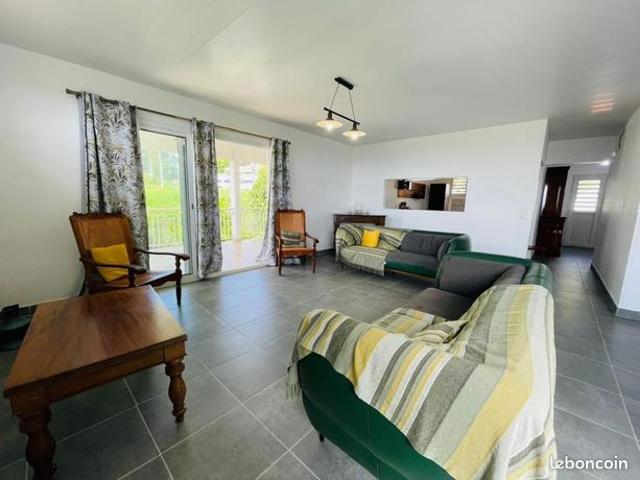 Maison 10 pièces 360 m²