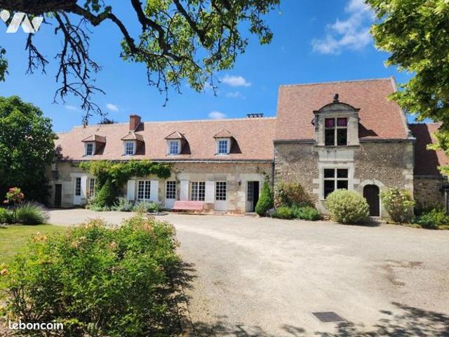 Maison 10 pièces 360 m²