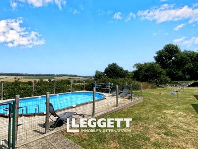 Maison 10 pièces 368 m²