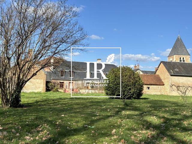Maison 10 pièces 370 m²