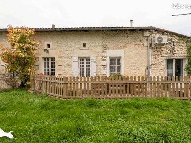 Maison 10 pièces 370 m²