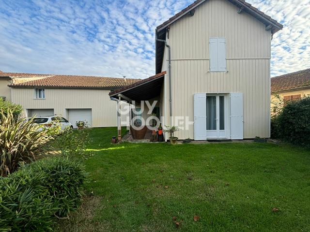 Maison 10 pièces 377 m²