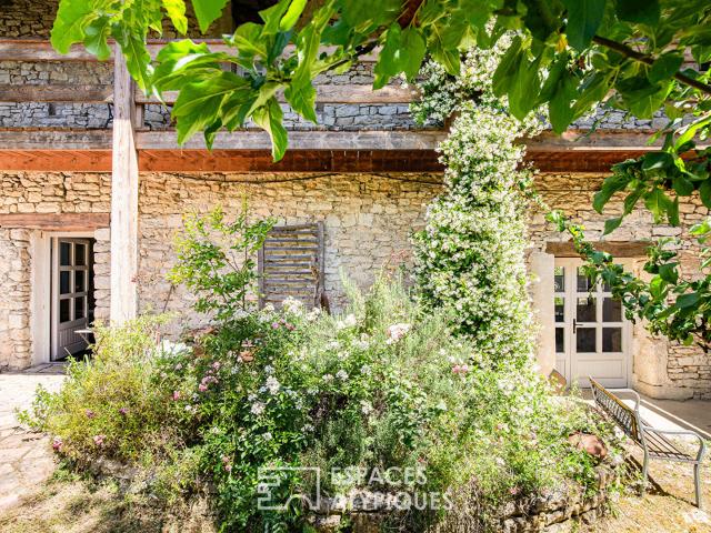 Maison 10 pièces 375 m²