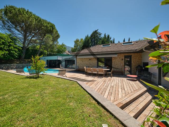 Maison 10 pièces 399 m²
