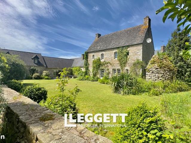 Maison 10 pièces 283 m²