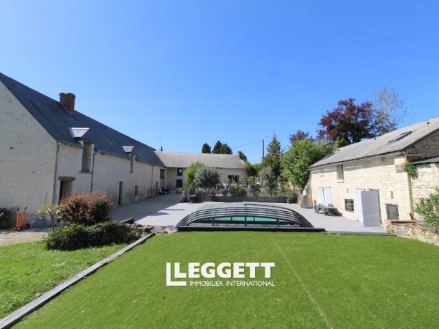 Maison 10 pièces 300 m²