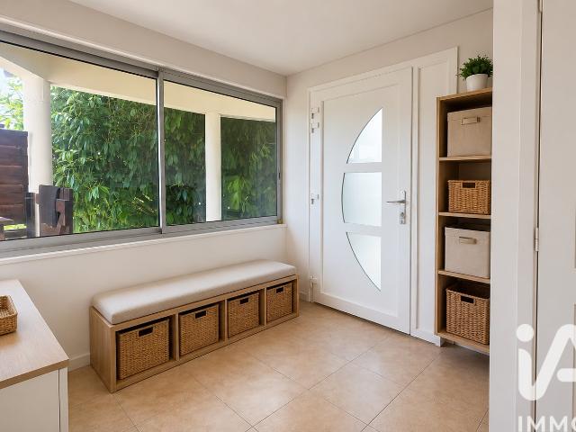 Maison 10 pièces 305 m²