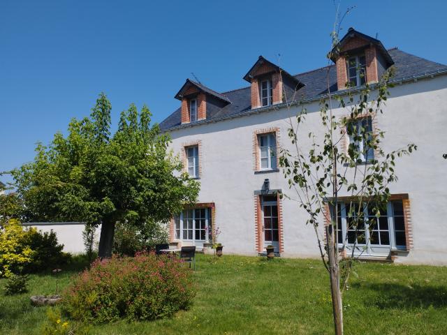 Maison 10 pièces 306 m²