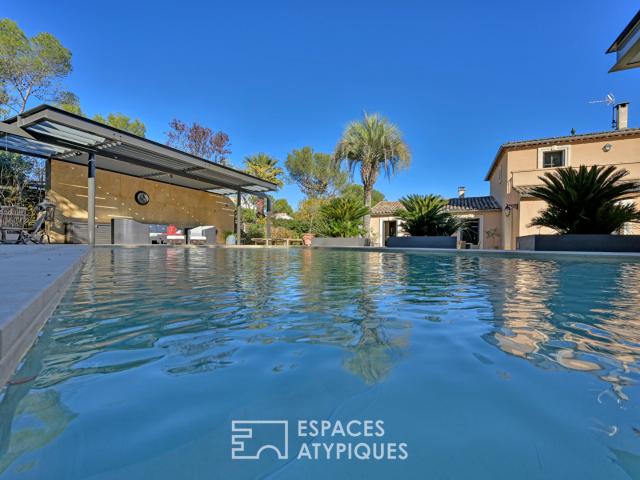 Maison 10 pièces 318 m²