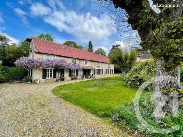 Maison 10 pièces 321 m²