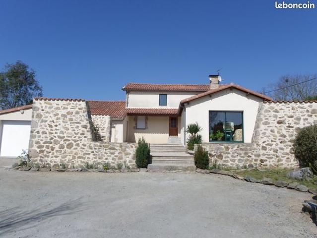 Maison 10 pièces 324 m²