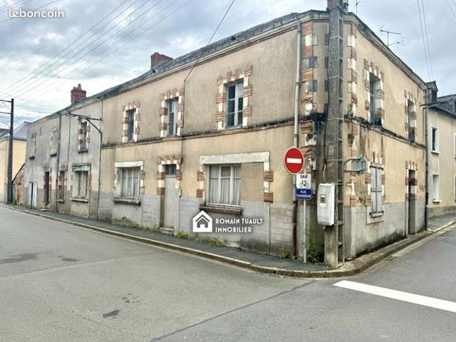 Maison 10 pièces 329 m²
