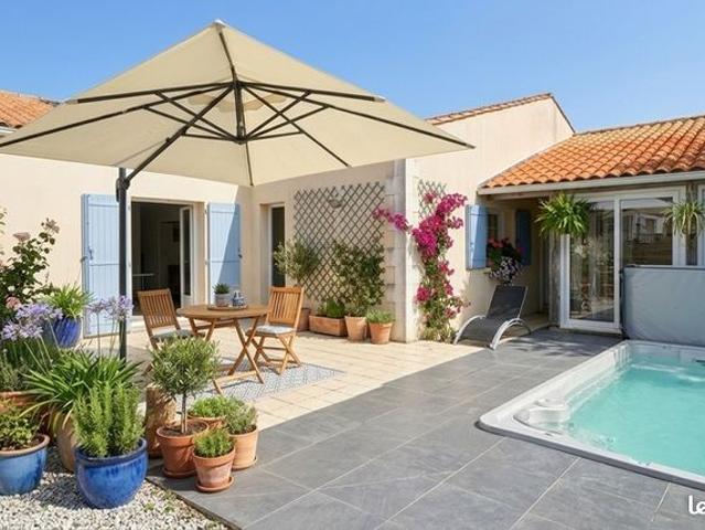 Maison 10 pièces 333 m²