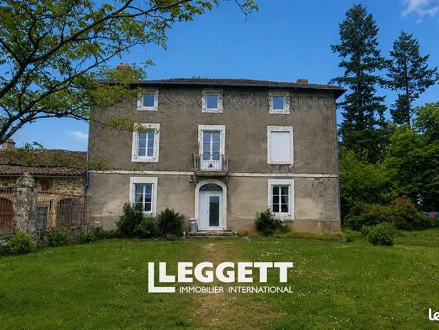 Maison 10 pièces 330 m²