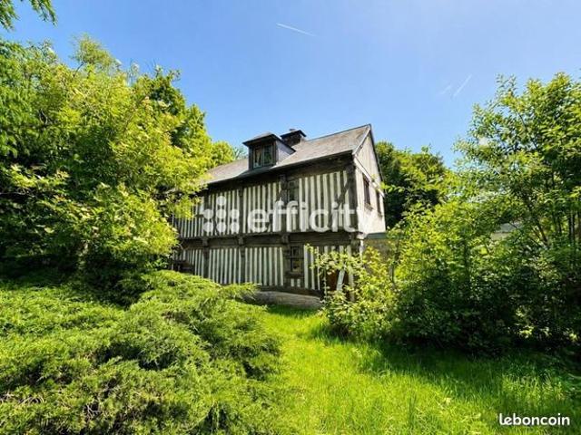 Maison 10 pièces 330 m²