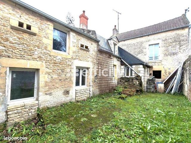 Maison 10 pièces 338 m²