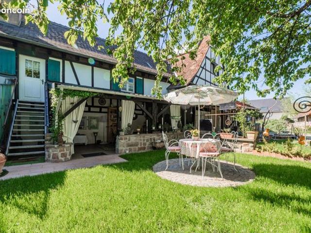 Maison 10 pièces 444 m²