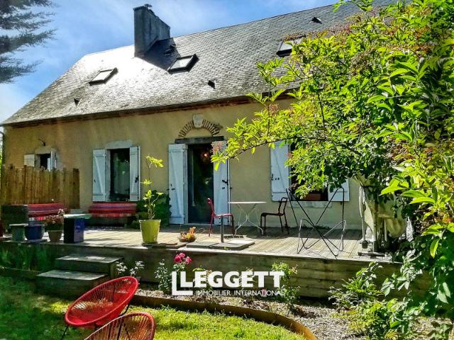 Maison 10 pièces 450 m²